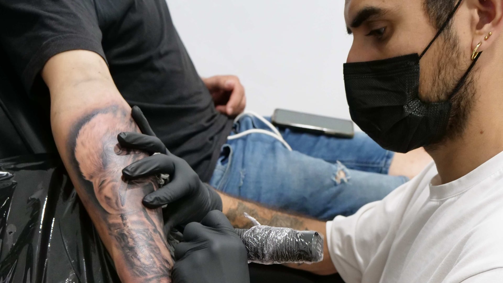 Tatuajes de Realismo: El Arte de Capturar la Vida en la Piel